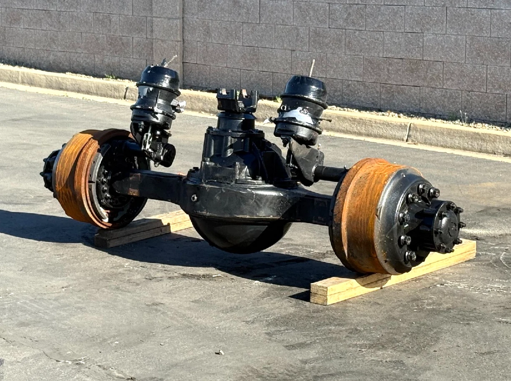 Meritor Single Rear Drive 6.14 Ratio (23kGAWR) Axle Assembly – Muniparts