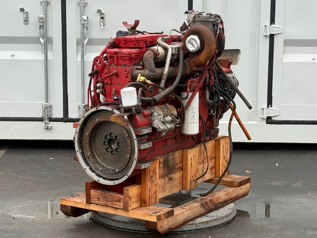 Cummins ISC 260 Series 24v 8.3L Engine | No Core Fee | 28k Miles ...